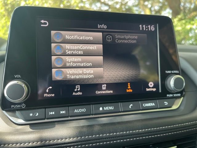 Used 2025 Silver Nissan SV image 17