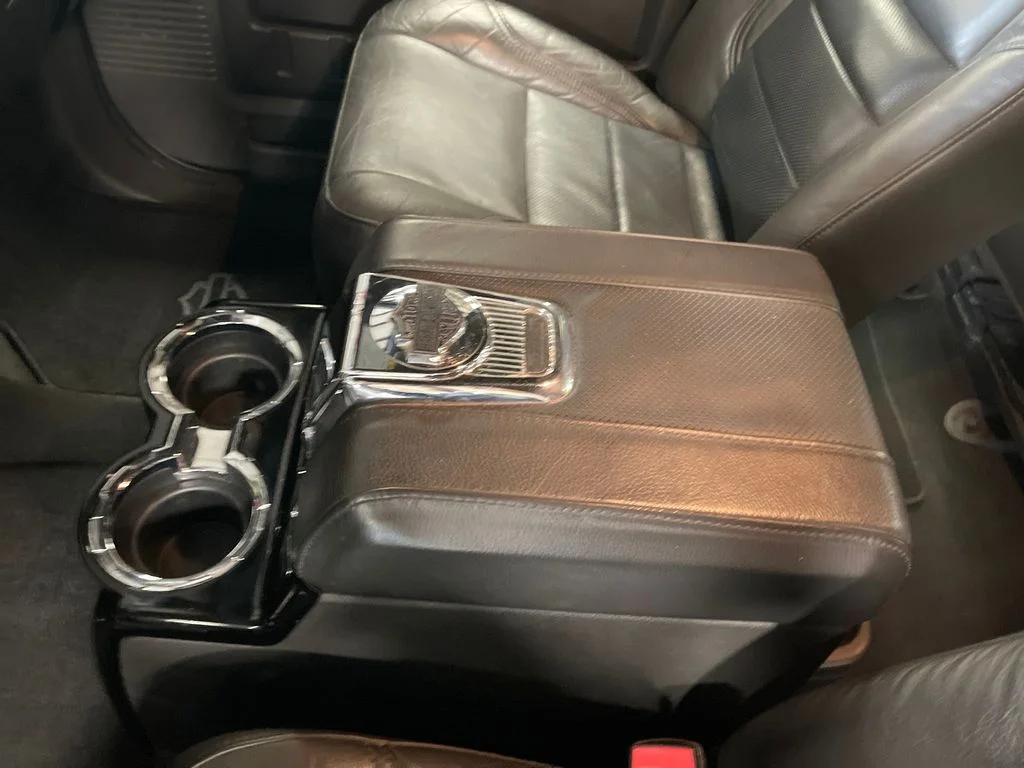 Used 2010  Ford XL image 26