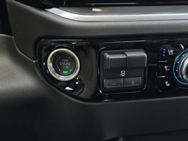 New 2026 Onyx Black GMC SLT image 17