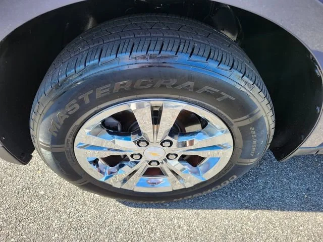 Used 2013 Atlantis Blue Metallic Chevrolet LTZ image 27