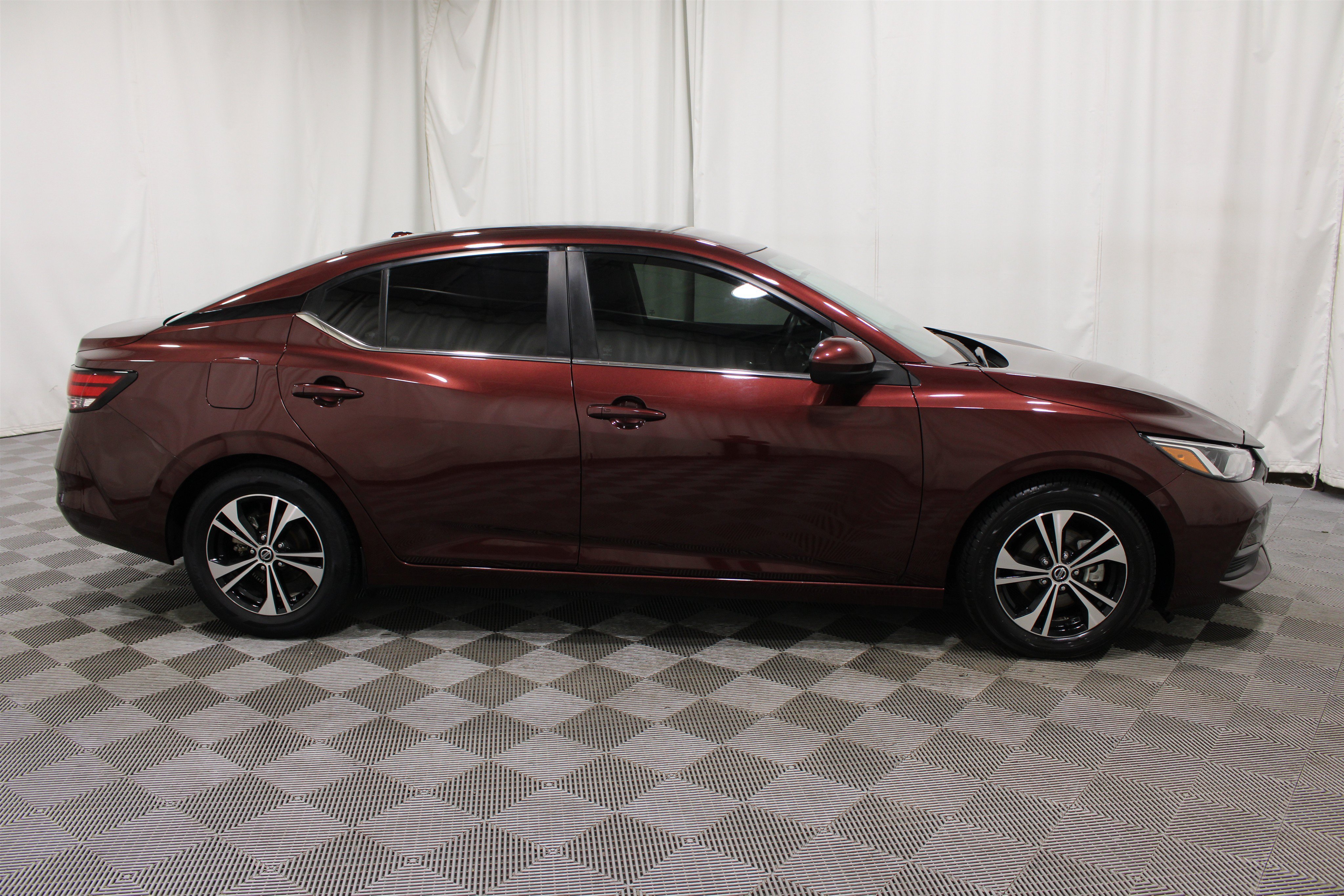 Used 2023 Rosewood Metallic Nissan SV image 27