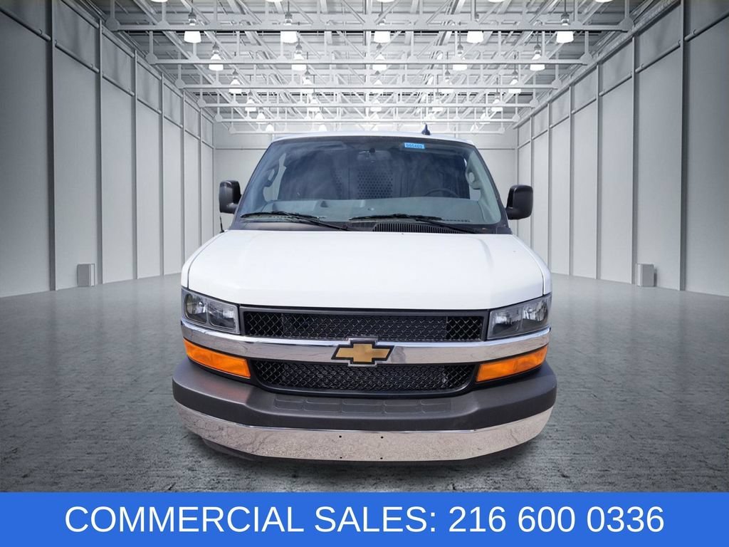 2025 Chevrolet Express Cargo Work Van - Photo 17