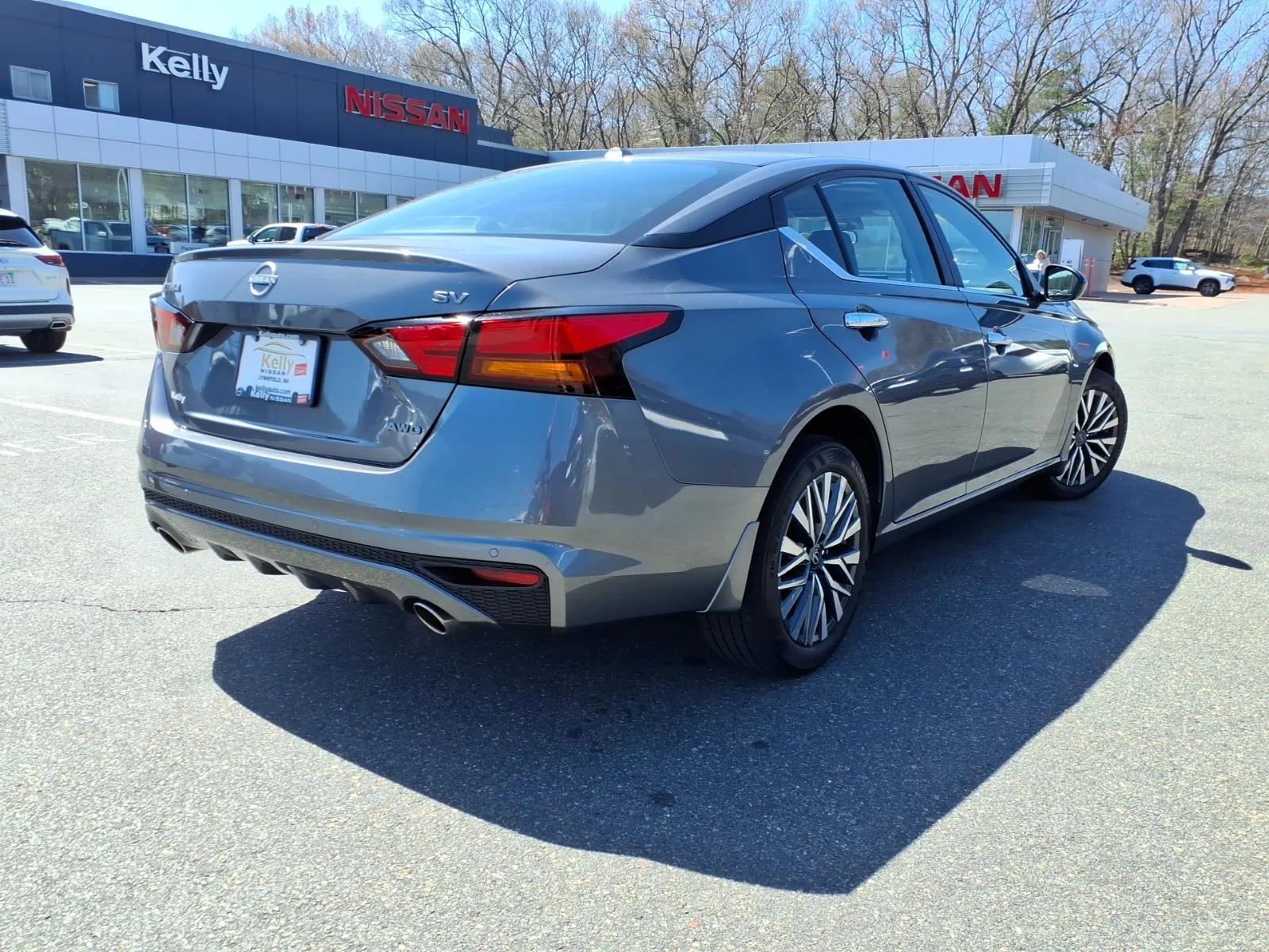 Certified Used 2024 Gun Metallic Nissan 2.5 SV image 5