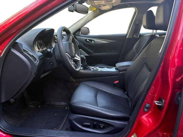 Used 2023 Red INFINITI LUXE image 8