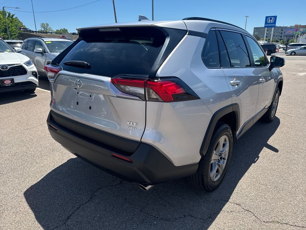 Used 2024 Silver Toyota XLE image 7