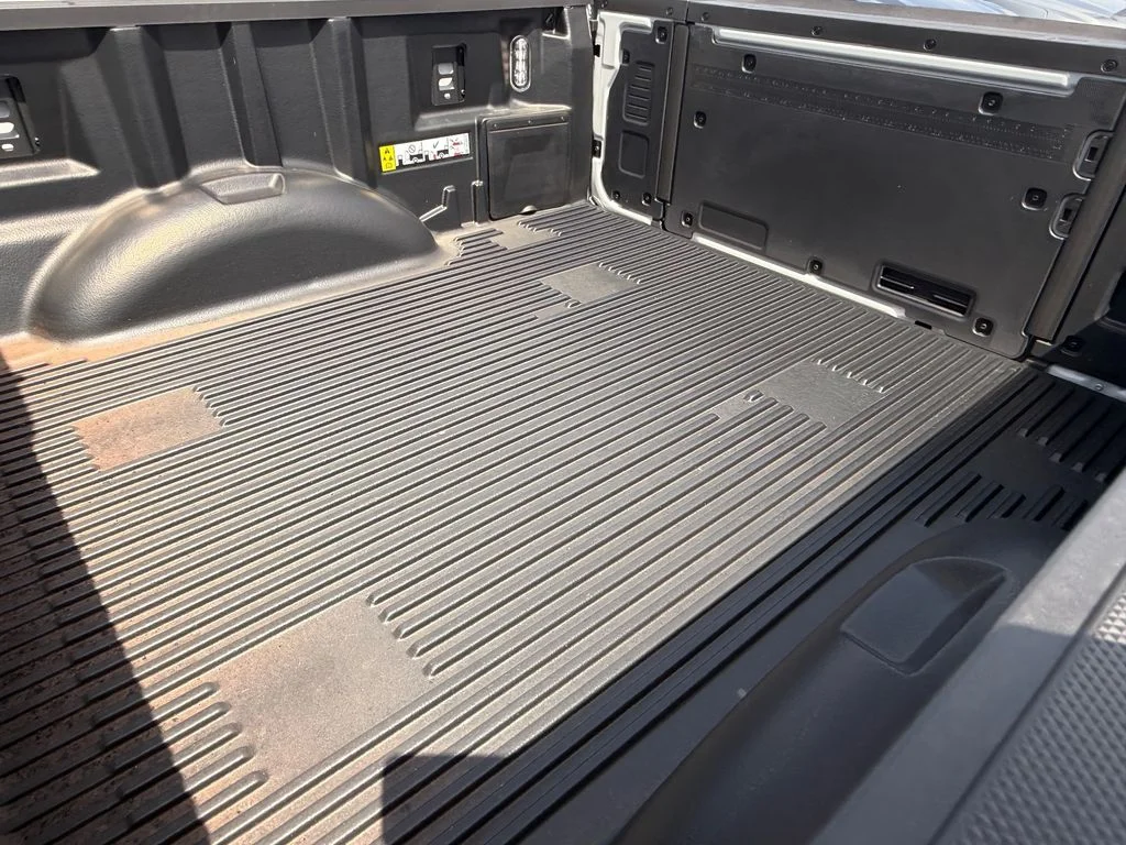 New 2026 Avalanche Ford Platinum® image 10