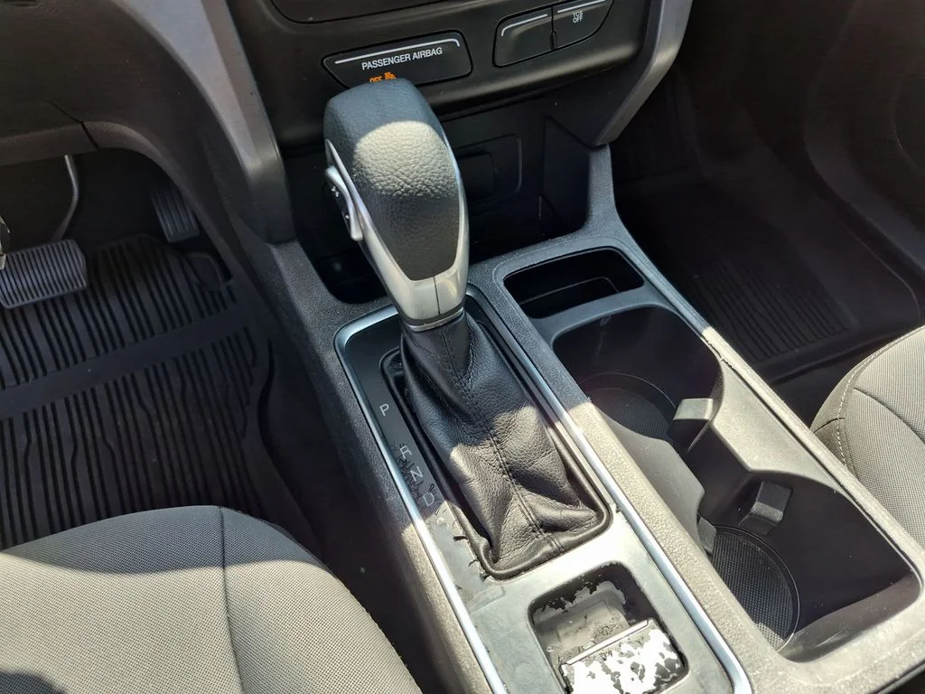 Used 2019 Silver Ford S image 27