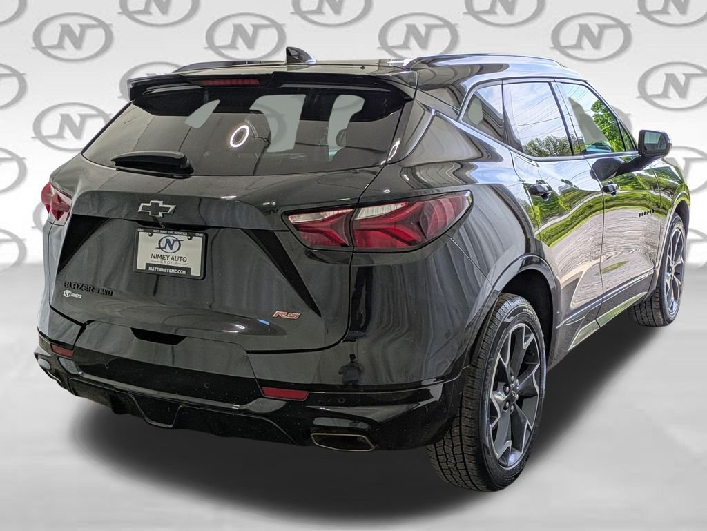 Used 2022 Black Chevrolet RS image 30