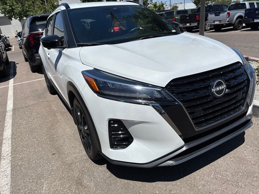 Used 2023 White Nissan SR image 1