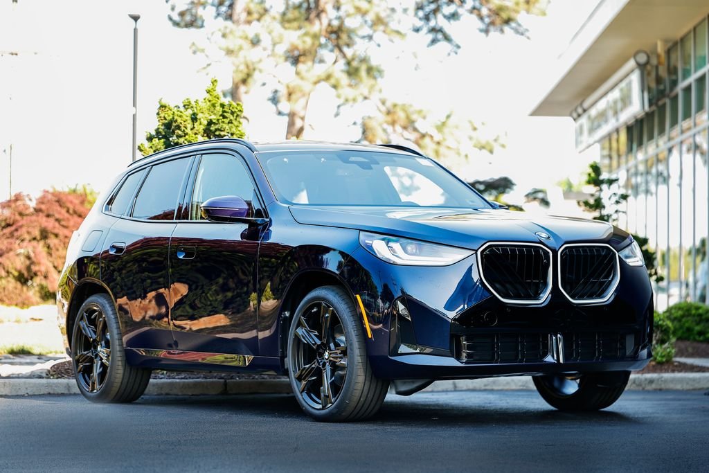 New 2026 Tanzanite Blue II Metallic BMW 30 xDrive image 1