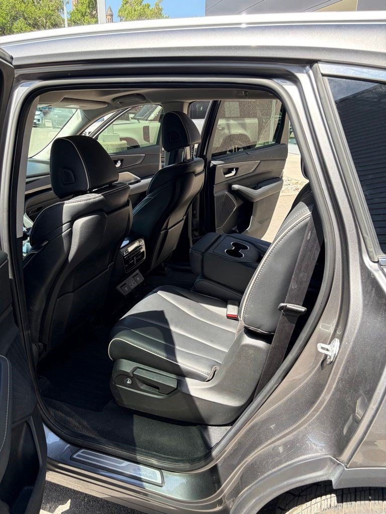 Used 2022 Gray Acura w/Advance Package image 13
