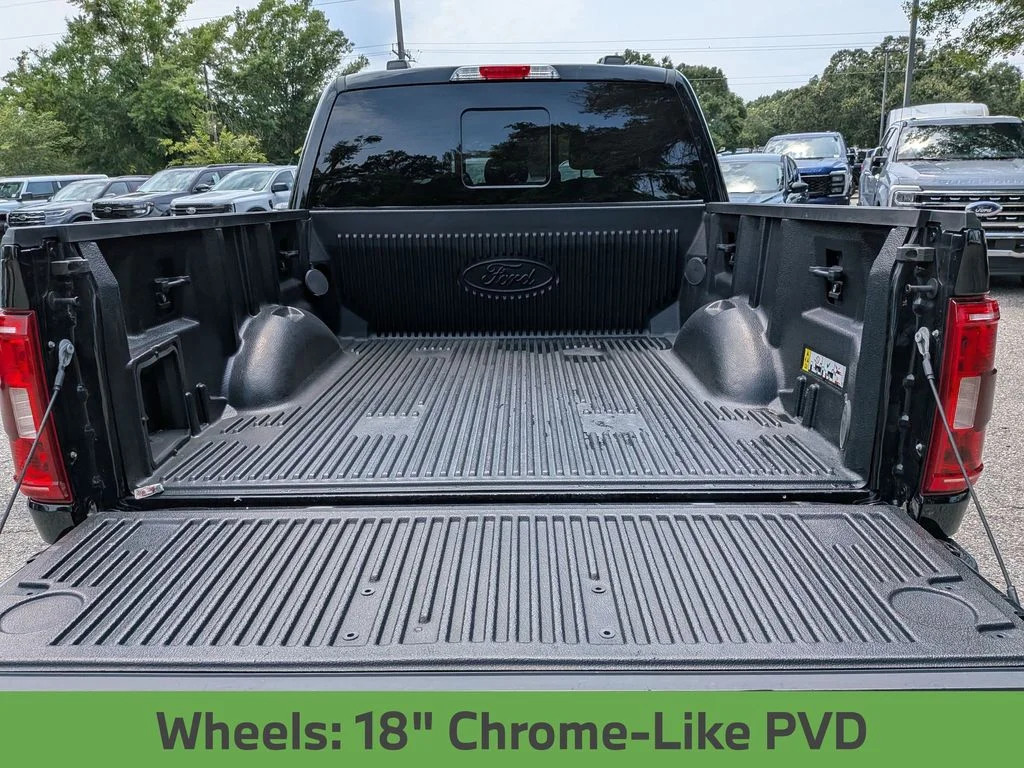Used 2022 Black Ford XLT image 35
