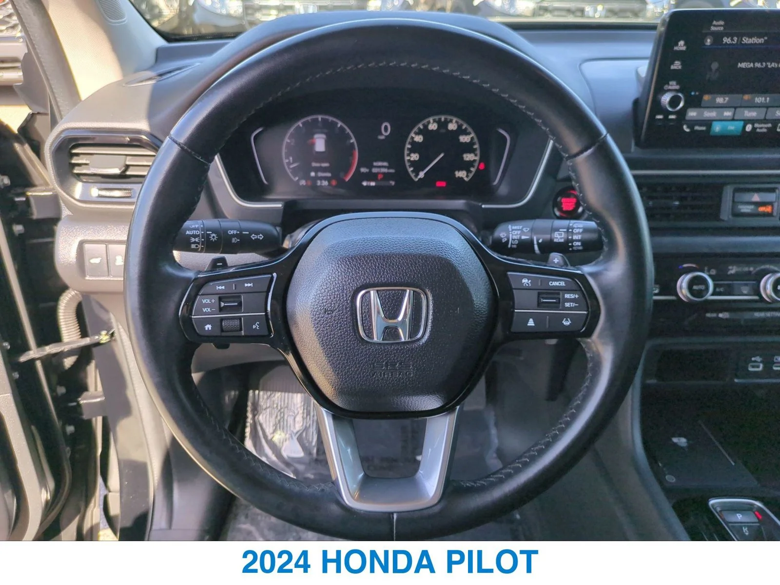 Certified Used 2024 Black Honda EX-L image 15