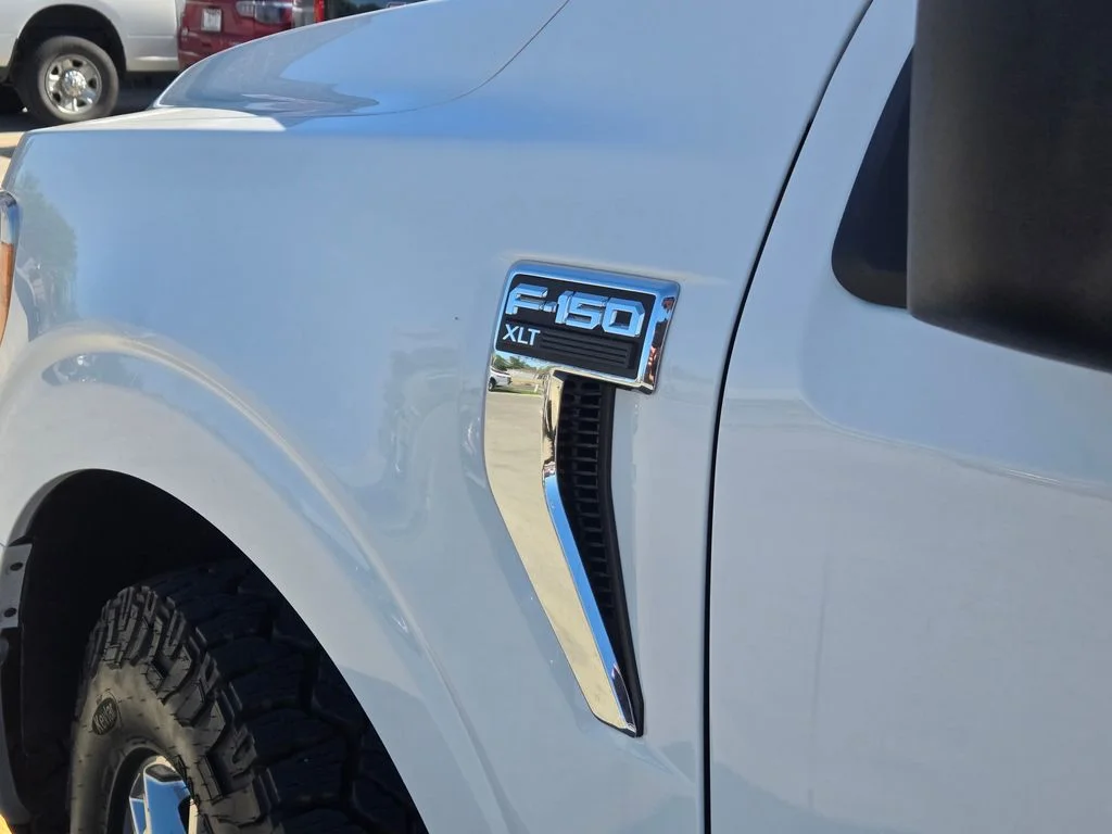 Used 2021 White Ford  image 6