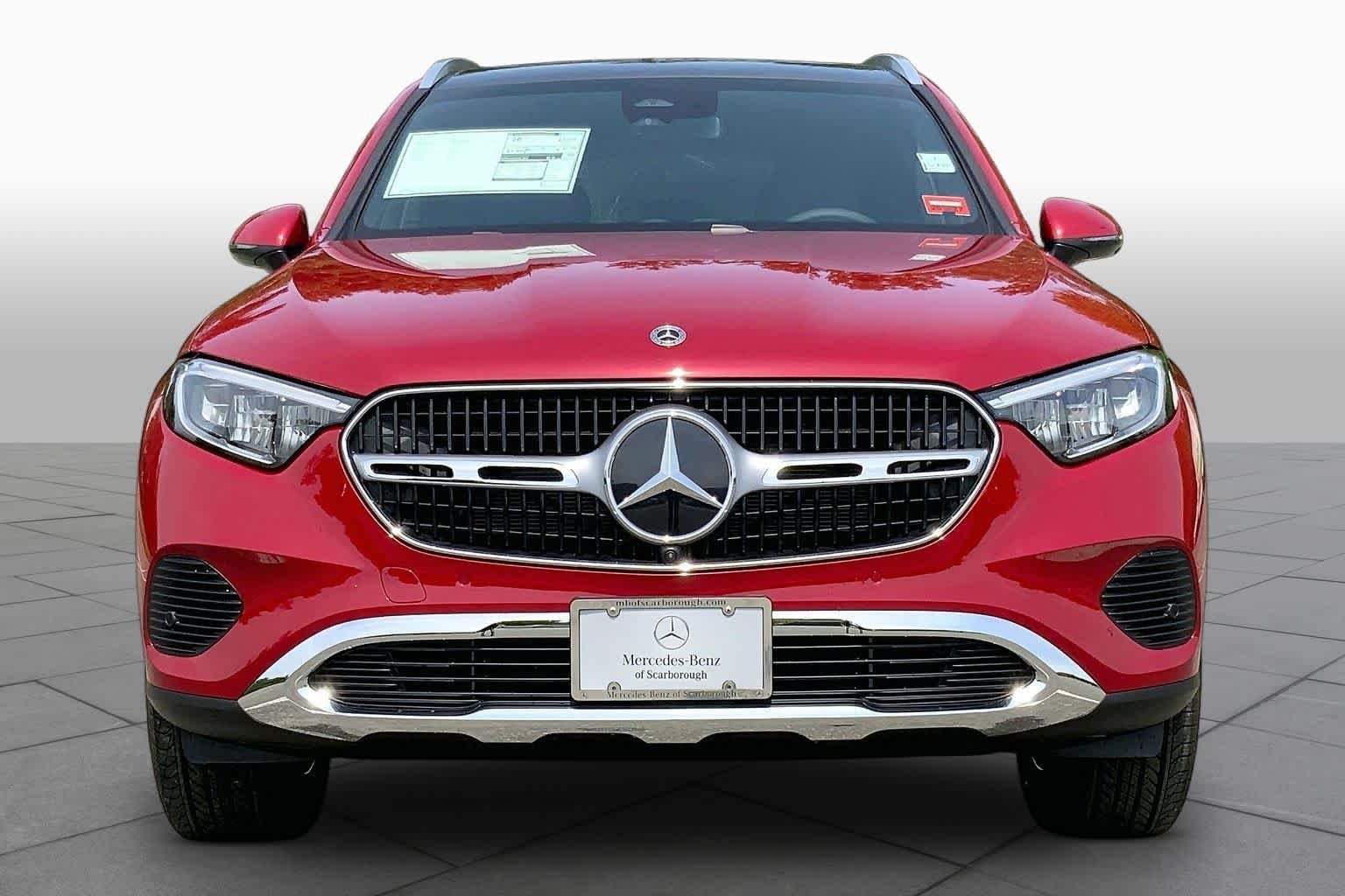 New 2026 MANUFAKTUR Patagonia Red Metallic Mercedes-Benz GLC 300 image 3