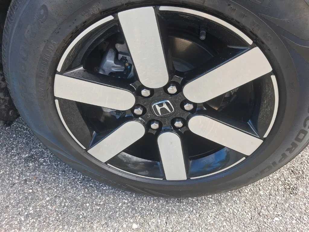 Used 2024  Honda Touring image 17