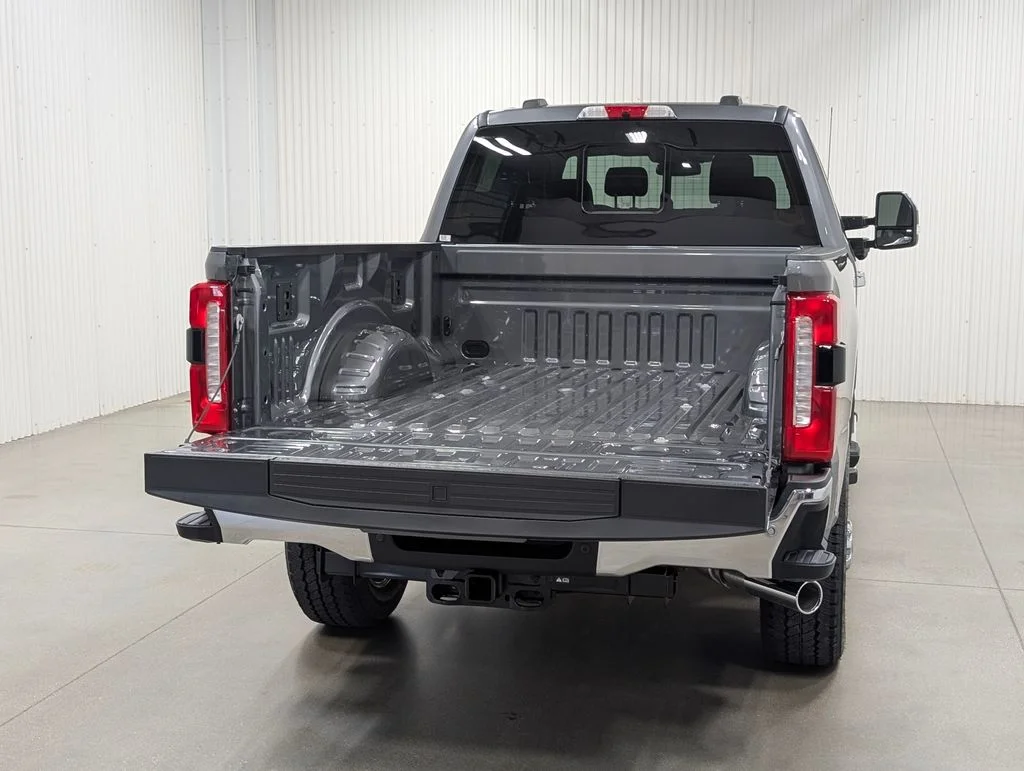 New 2026 Carbonized Gray Metallic Ford F-250® Lariat® image 27