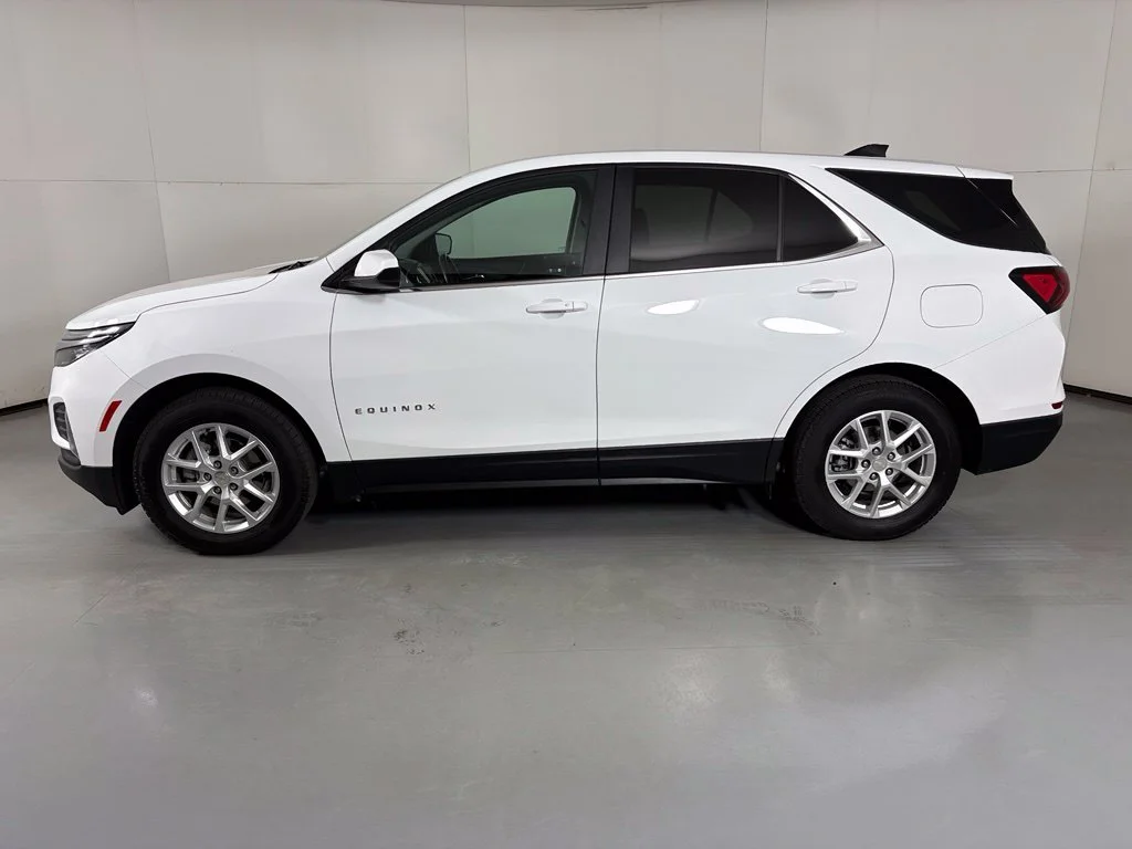 Used 2024 White Chevrolet LT image 5