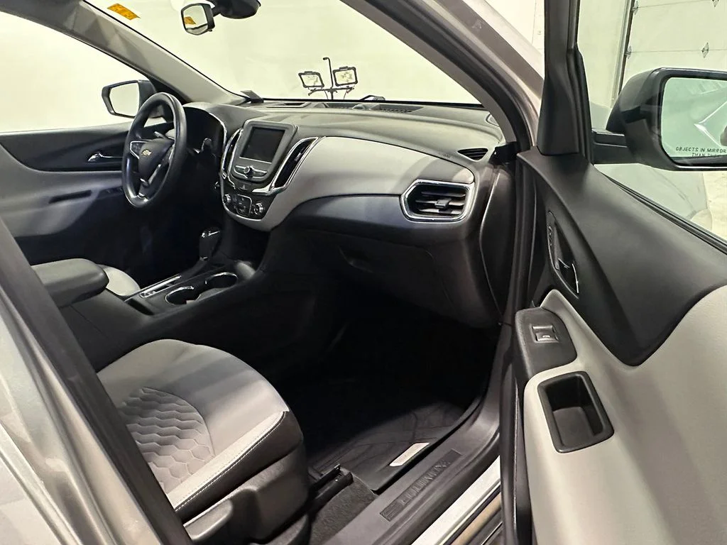 Used 2024 Blue Chevrolet LT image 24