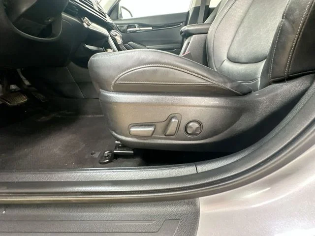 Used 2022 Gray Kia EX image 15