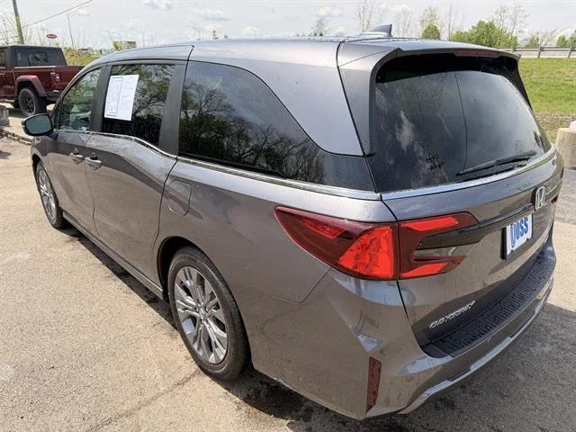 Certified Used 2026 Modern Steel Metallic Honda Touring image 5