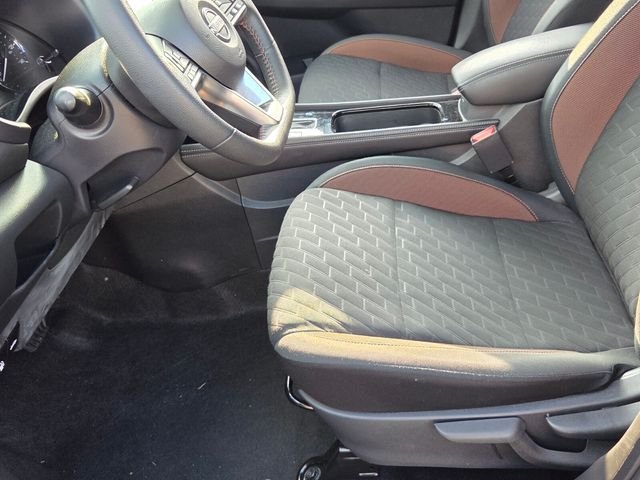 Used 2024 Gray Nissan SR image 5