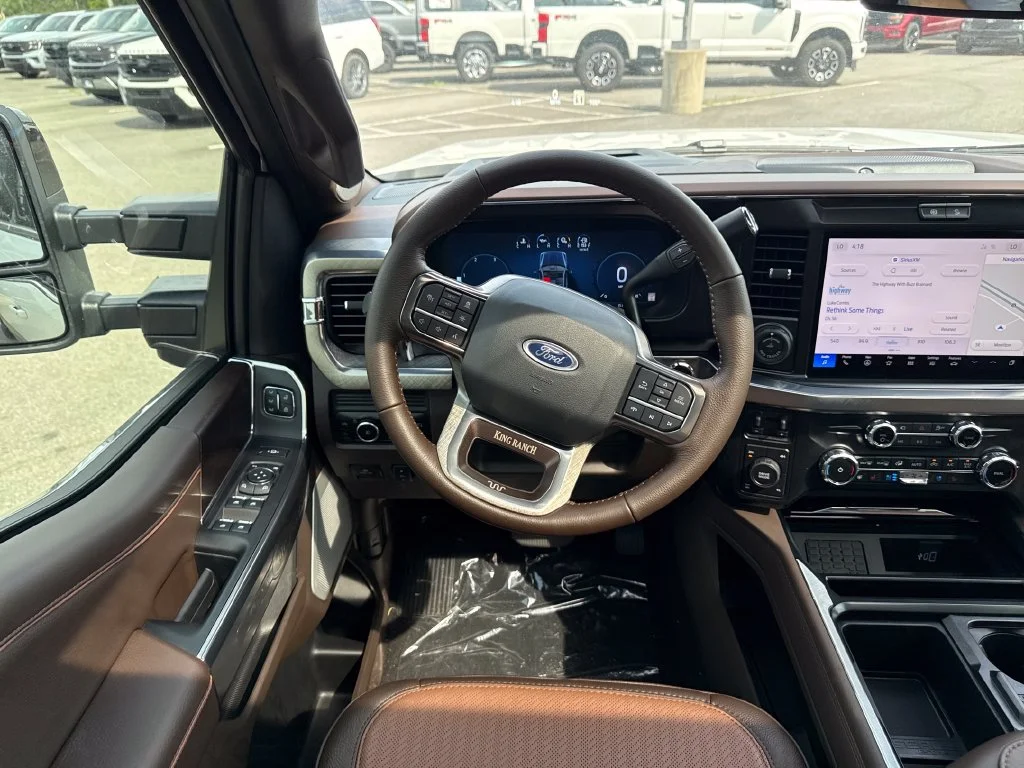 New 2026 Star White Metallic Tri-Coat Ford F-250® King Ranch® image 28