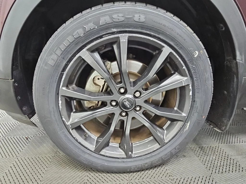 Used 2018 Red Ford XLT image 47