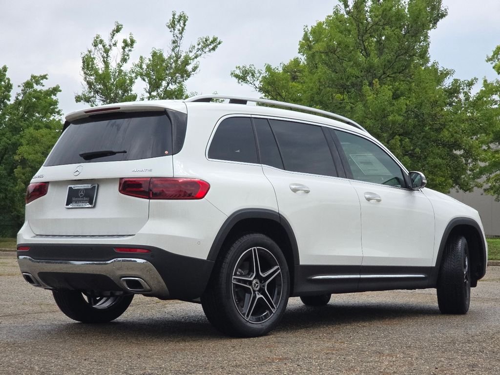 New 2026 Polar White Mercedes-Benz GLB 250 image 14