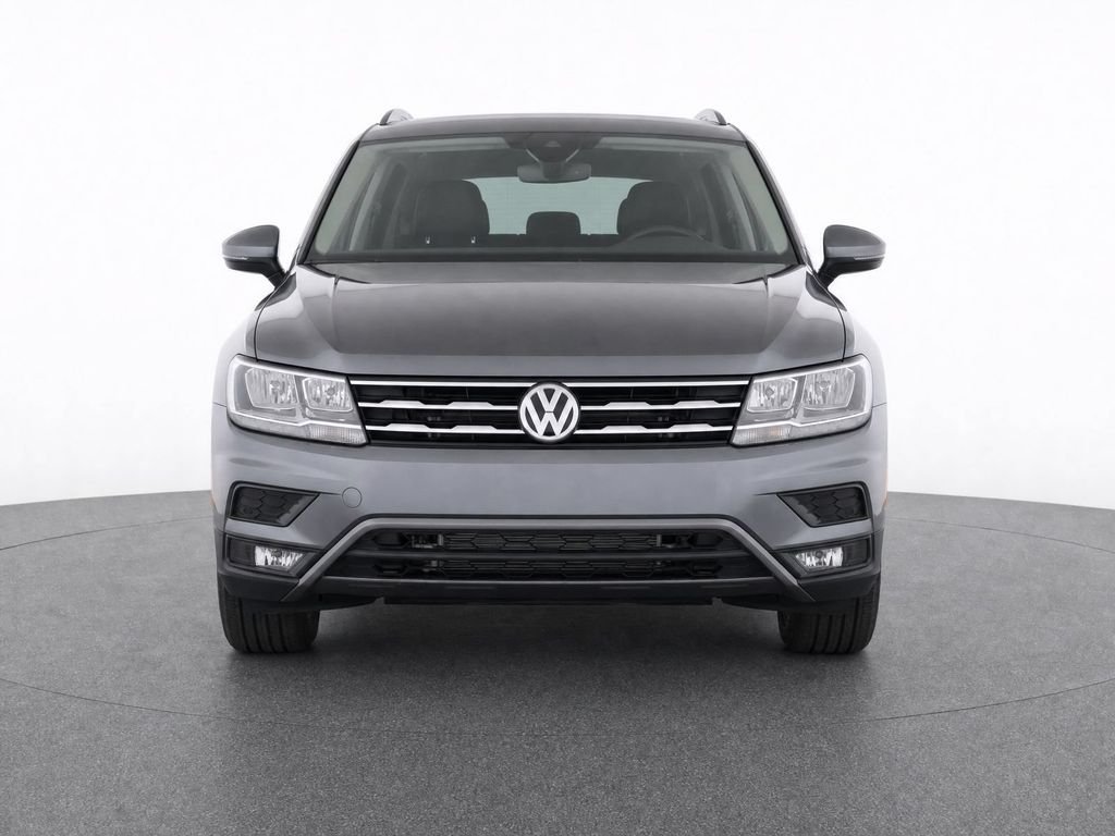 Certified Used 2020 Platinum Gray Metallic Volkswagen 2.0T SEL image 7