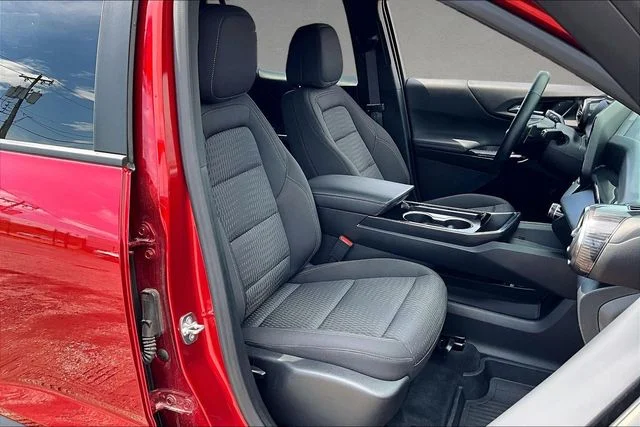 Used 2025 Red Chevrolet LT image 7