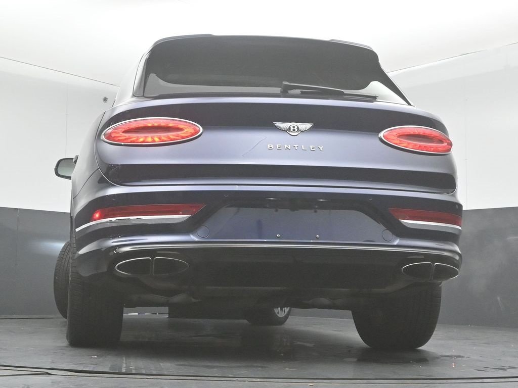 2021 BENTLEY BENTAYGA - Image 32
