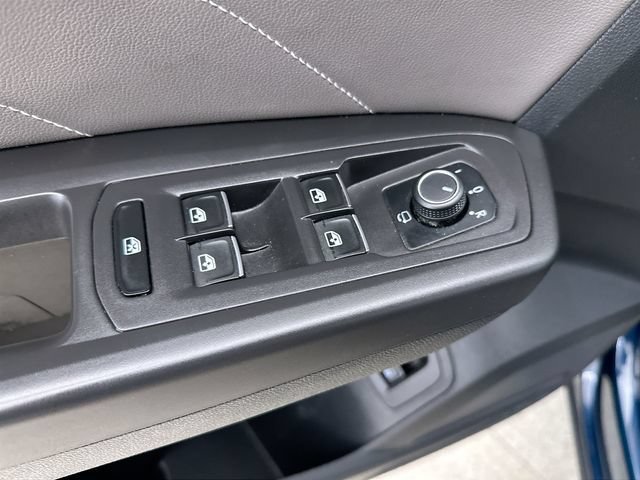 2022 Volkswagen Atlas Cross Sport SEL Premium R-Line - Photo 23