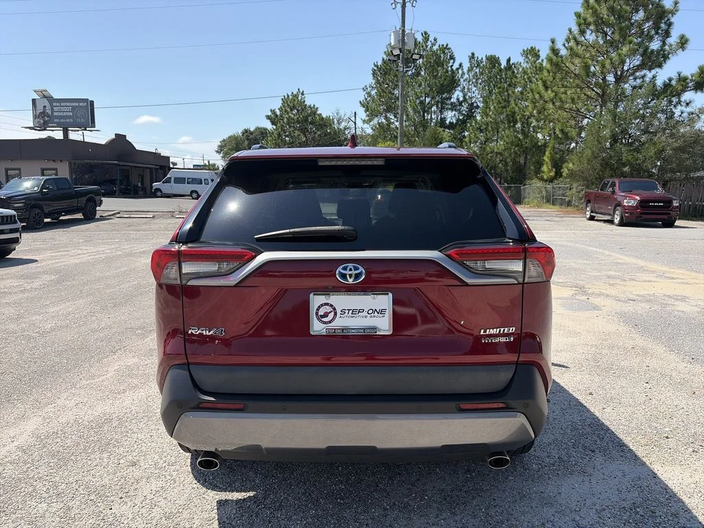 Used 2020 Red Toyota Limited image 5