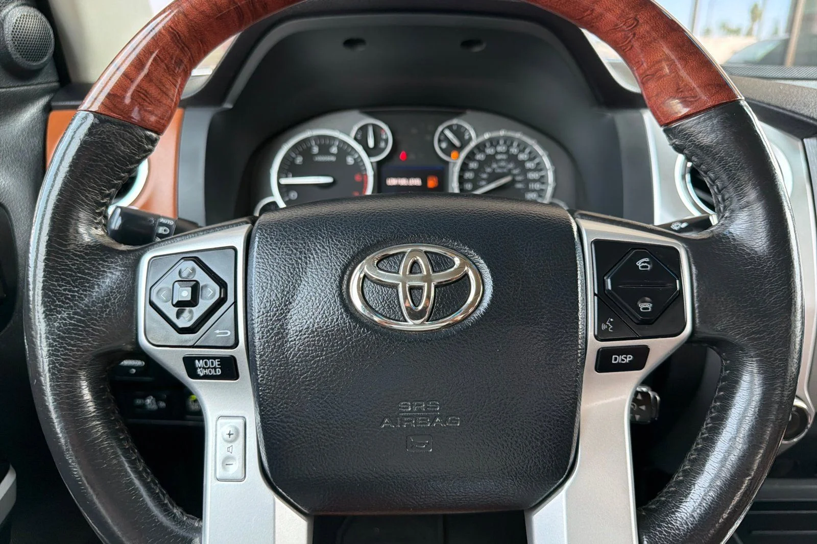 Used 2016 White Toyota 1794 image 27