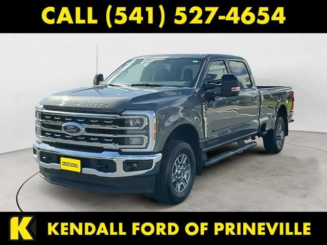 2025 Ford F-350 Lariat 4x4 Crew Cab 176 in SRW's photo