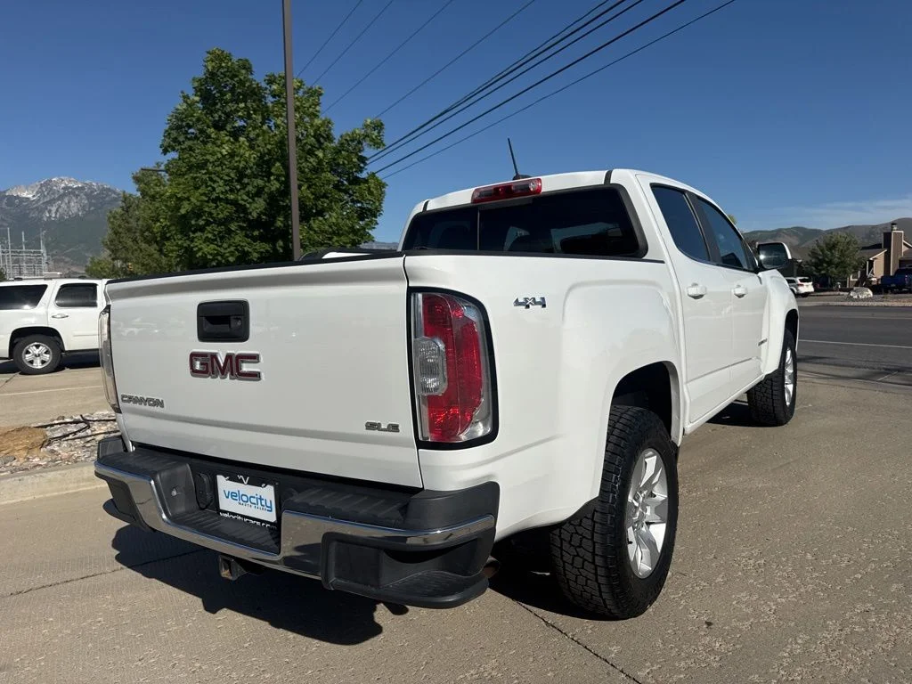 Used 2017 White GMC SLE1 image 7