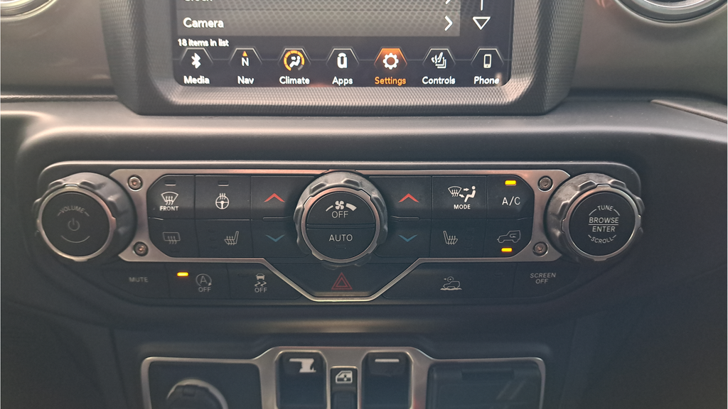Used 2020 Blue Jeep Overland image 21