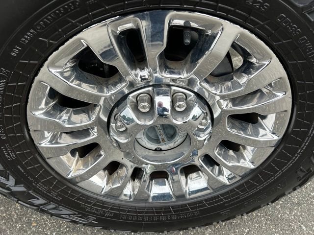 Used 2021 White Ford XL image 10