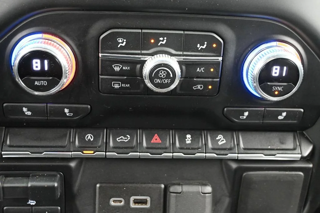 Used 2021 Black GMC Elevation image 19