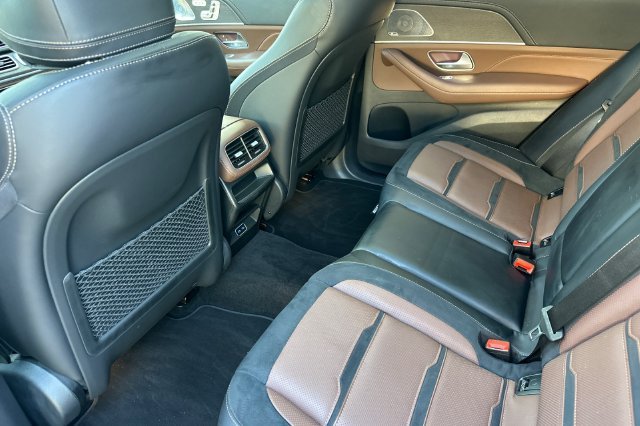 Used 2024 Blue Mercedes-Benz GLE 63 S AMG® image 11