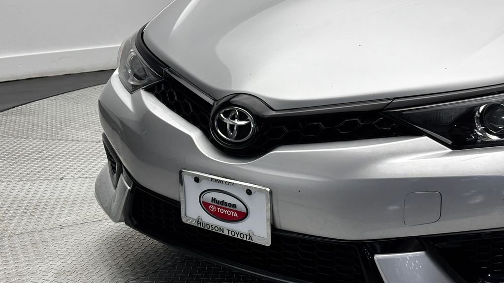 Used 2017 Silver Toyota Base image 2