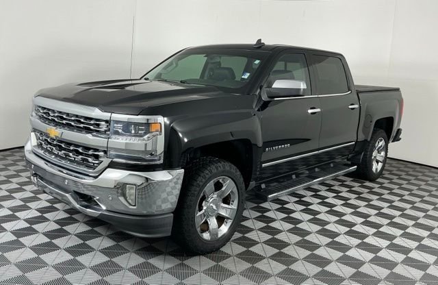 Used 2016 Black Chevrolet LTZ image 4