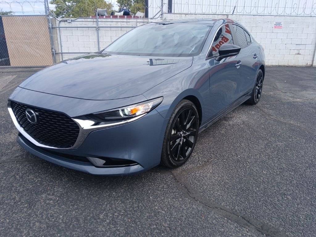 2023 Mazda Mazda3 Carbon Edition