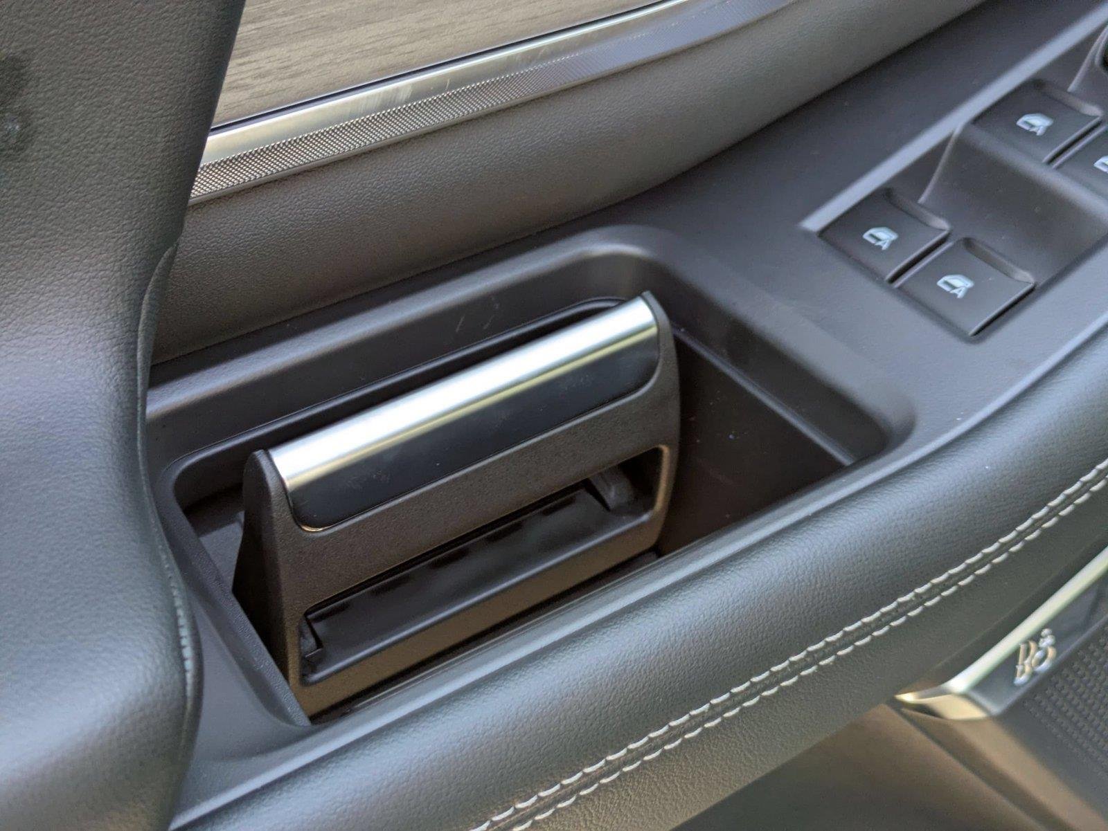 New 2027 Glacier Gray Metallic Tri-Coat Ford MAX Platinum image 12