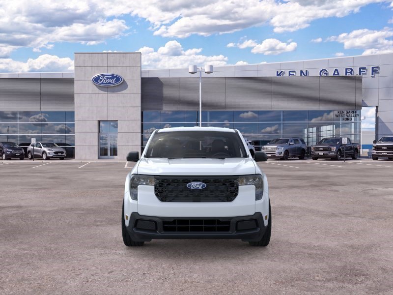 New 2026 Oxford White Ford XLT image 7