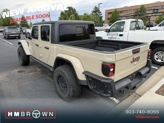 Used 2020 Gobi Clearcoat Jeep Mojave image 3