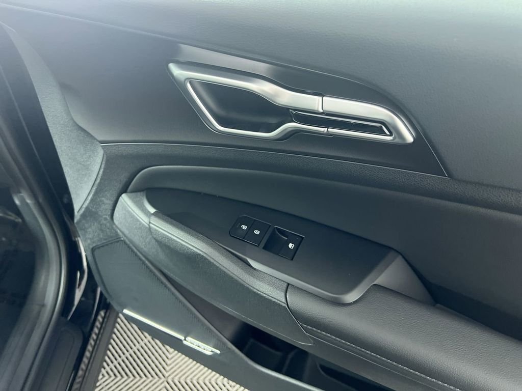 New 2026 Ebony Black Kia SX Prestige image 33