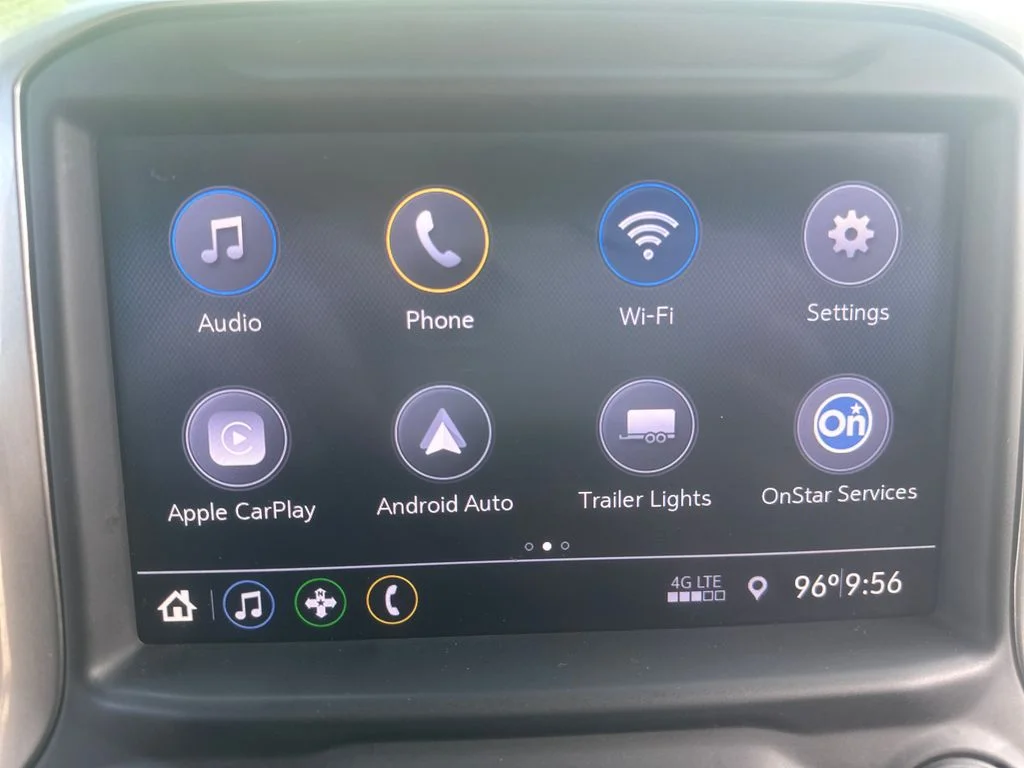 Used 2020 White Chevrolet LT image 10