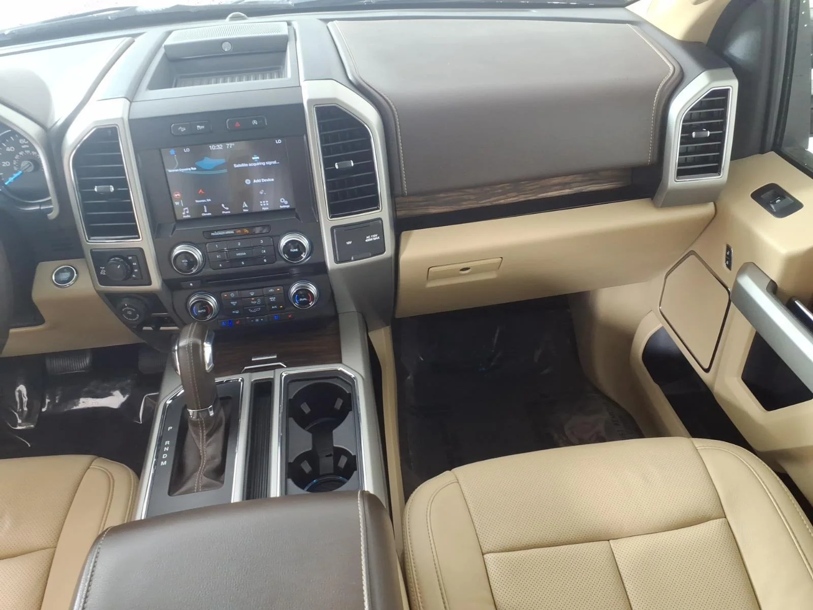 Used 2018 Ruby Red Metallic Tinted Clearcoat/Stone Gray Ford LARIAT image 26